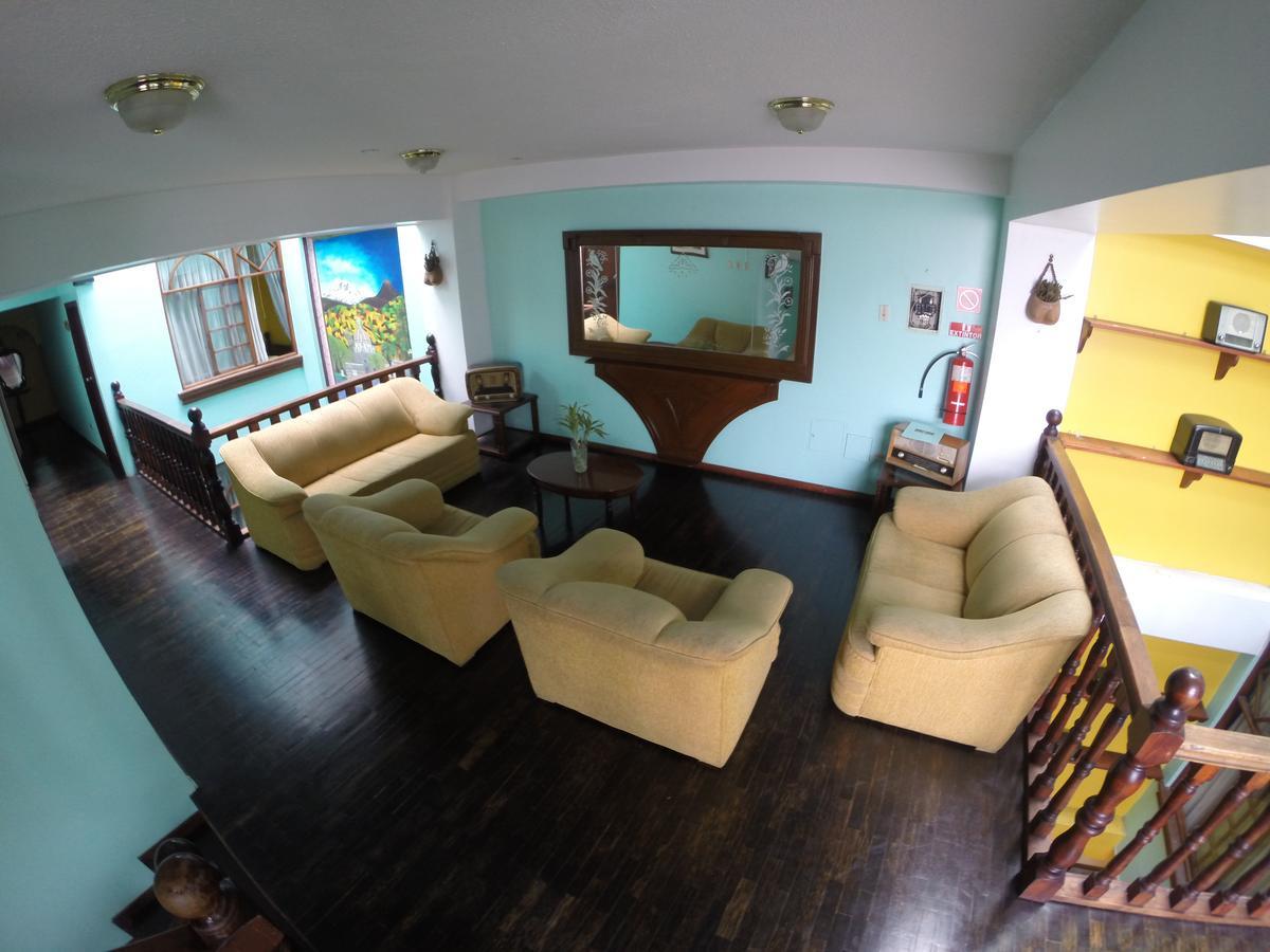 Hotel Estacion Riobamba Extérieur photo