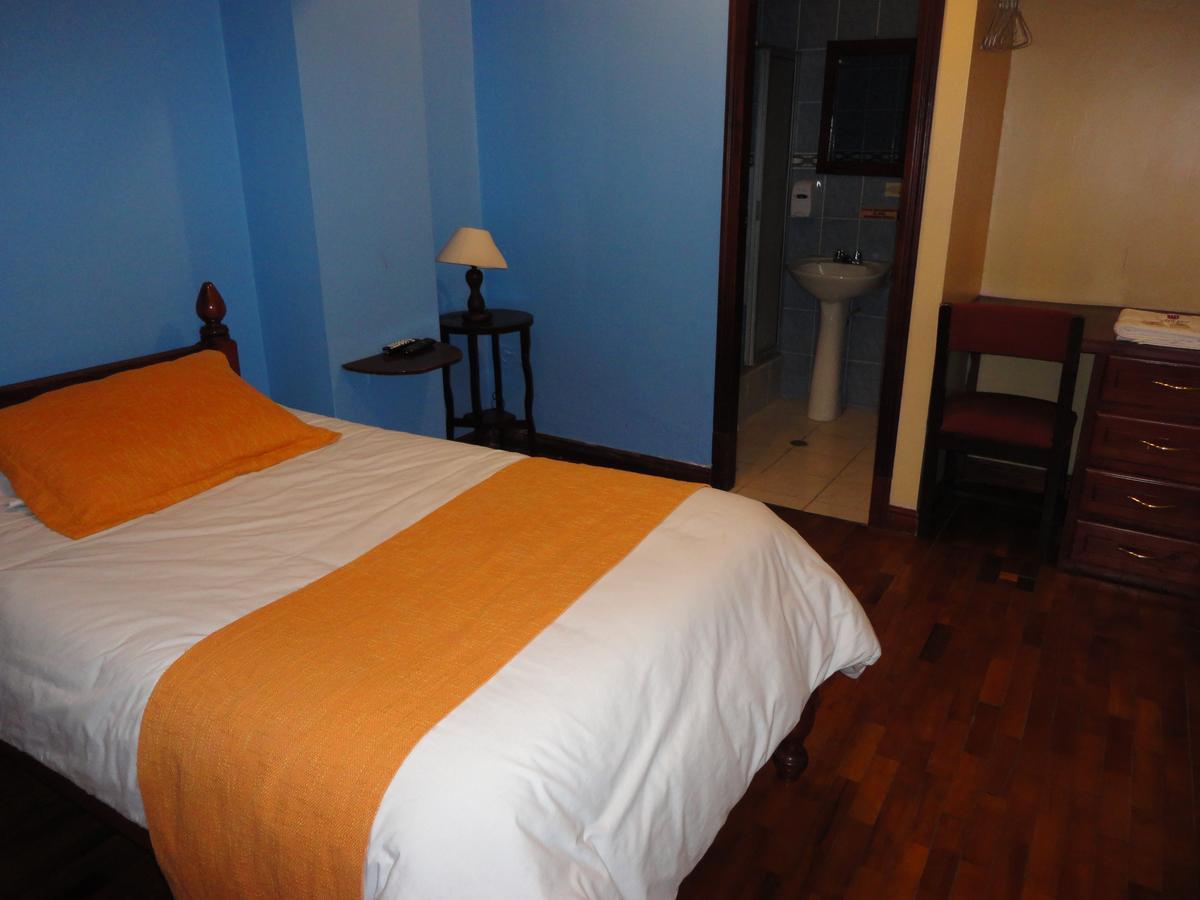 Hotel Estacion Riobamba Extérieur photo